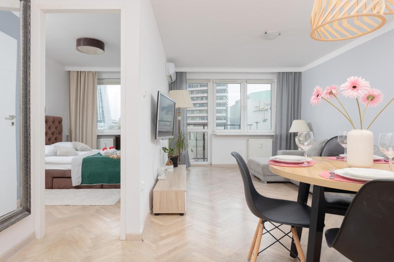 Zlota Apartment Center Of Warsaw By Noclegi Renters Экстерьер фото