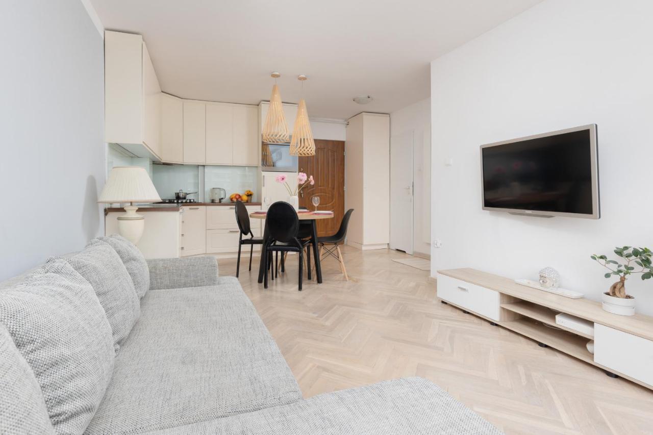 Zlota Apartment Center Of Warsaw By Noclegi Renters Экстерьер фото